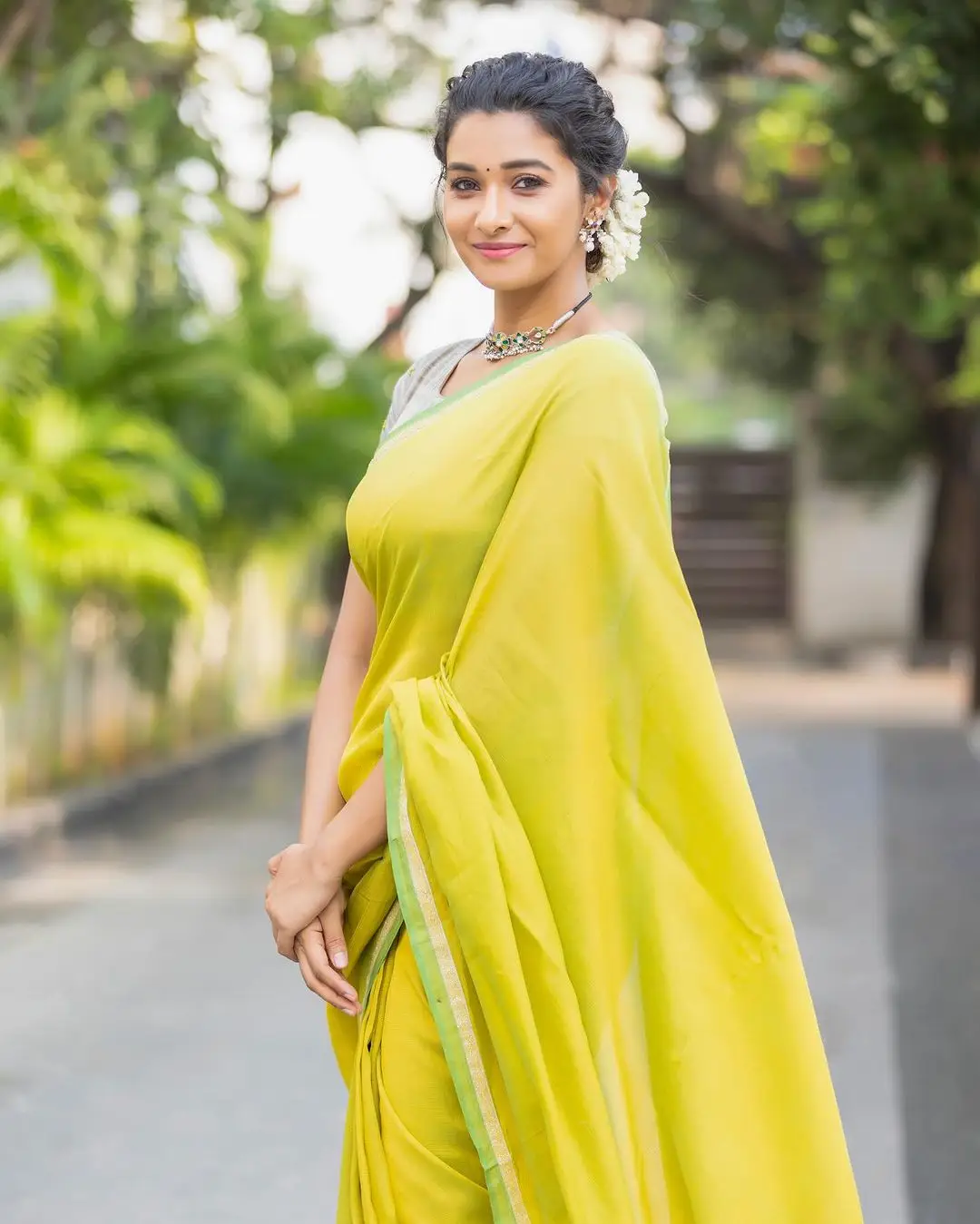 Priya Bhavani Shankar Wearing Beautiful Earrings Jewellery Green Saree